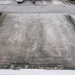 Stellplätze vor dem Haus